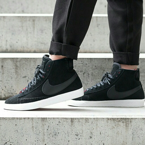 Nike Shoes - New Nike Blazer Mid Shearling Lined Sneakers